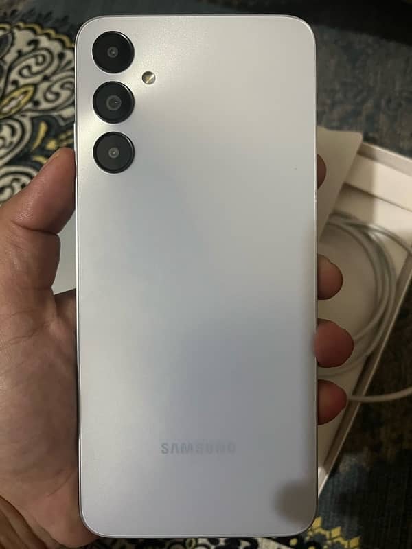 Samsung a05s 7