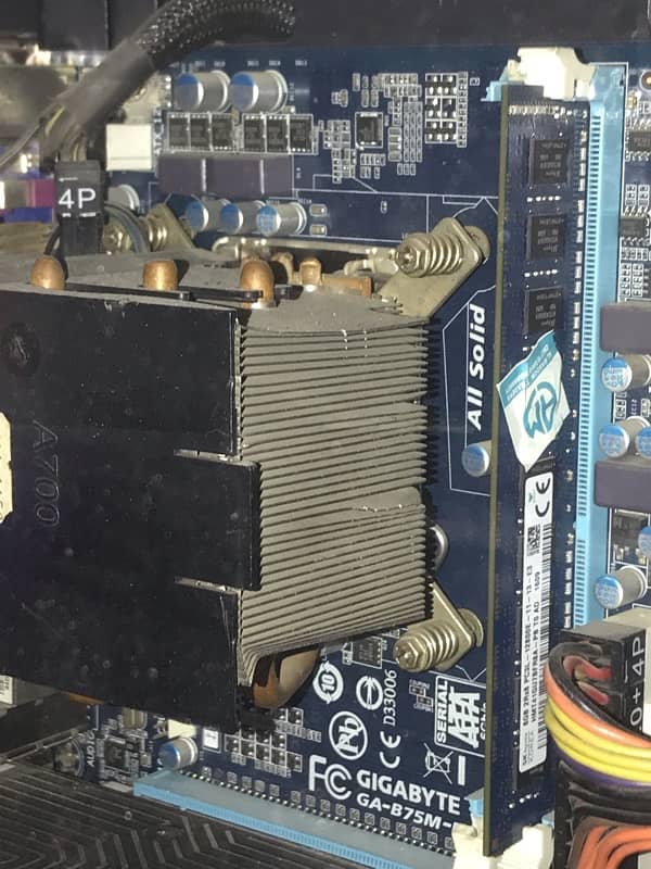 Intel Core i5 - 2nd gen with mother board 0