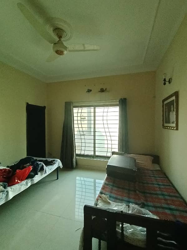 10 Marla House Upper Portion Available For RENT 5