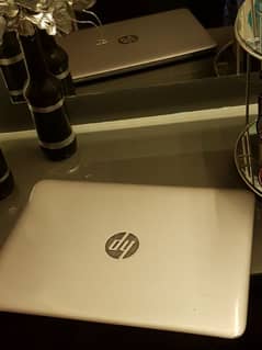 HP EliteBook 820 G3 | 6th Gen Core i5 | 8GB RAM | SSD | Windows 10 Pro