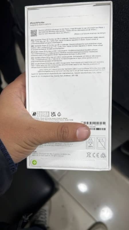 iPhone 16 Pro Max 256gb 1