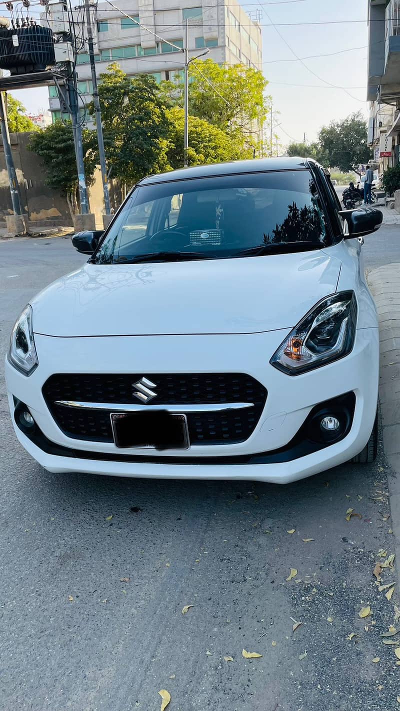 Suzuki Swift 2023 GLX 10