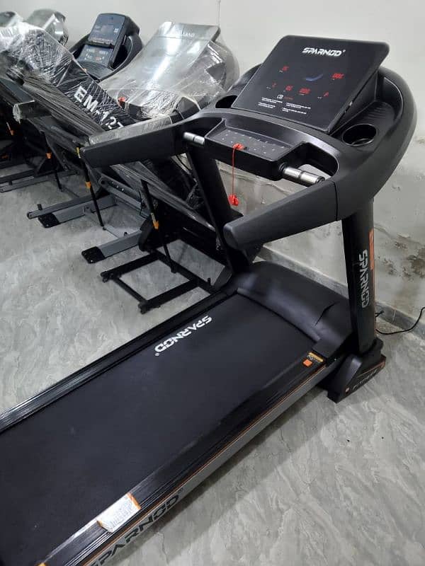 DEAL OF THE MONTH. 1. SPARNOD TREADMILL, SPINNING BIKE, TWISTER, YOGA 5