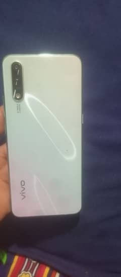 vivo s1 /4/128/