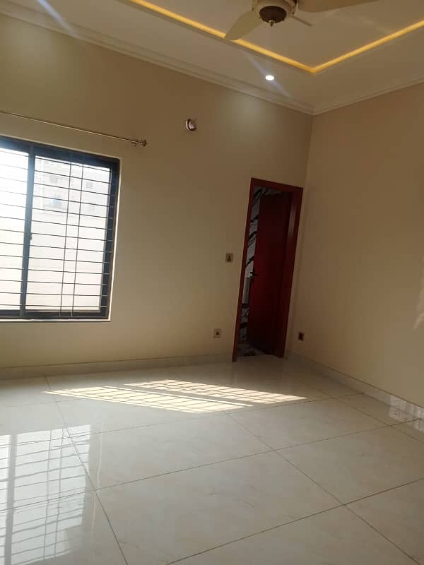 10 MARLA BRAND NEW HOUSE FOR RENT 0