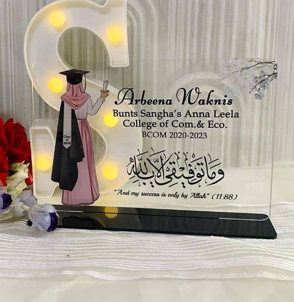 Graduation acrylic painting Frame with stand 0