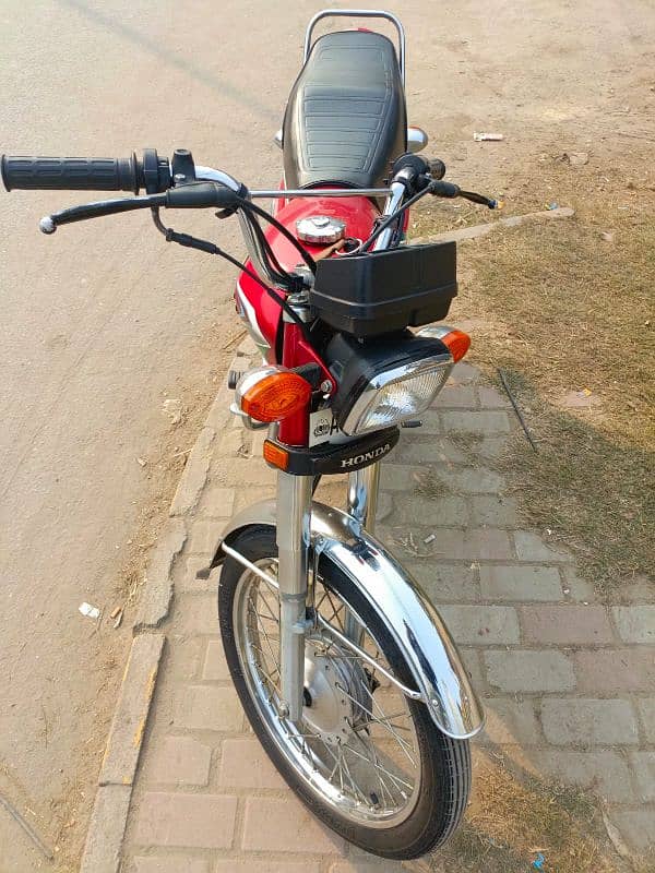 Honda CG 125 Sale in Urgent Basis 5