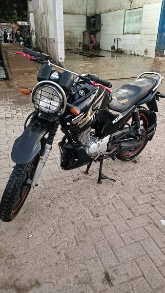 Yamaha ybr 2019 model only WhatsApp 0325=063=62 0