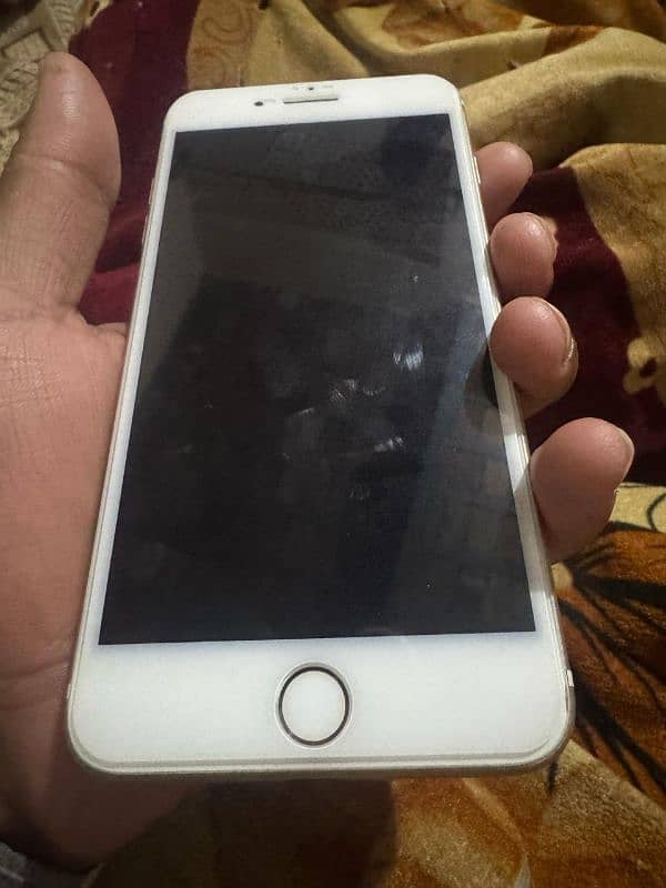 I phone 7 plus 32 gb 4