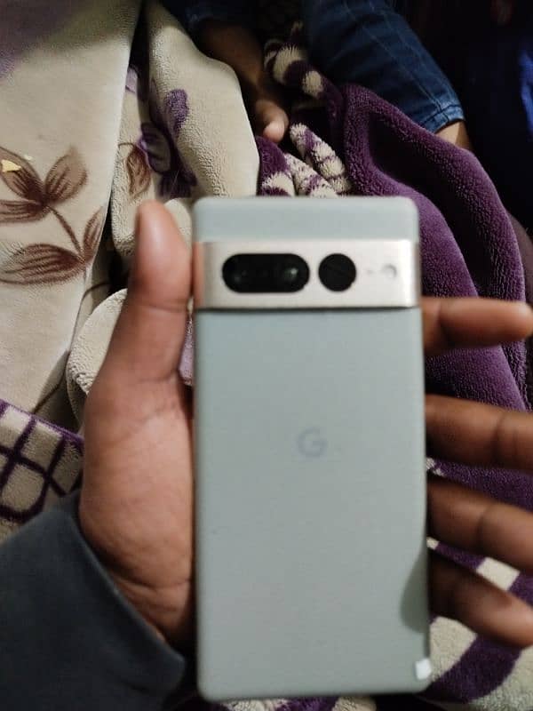 Google pixel 7 pro 03098822009 0