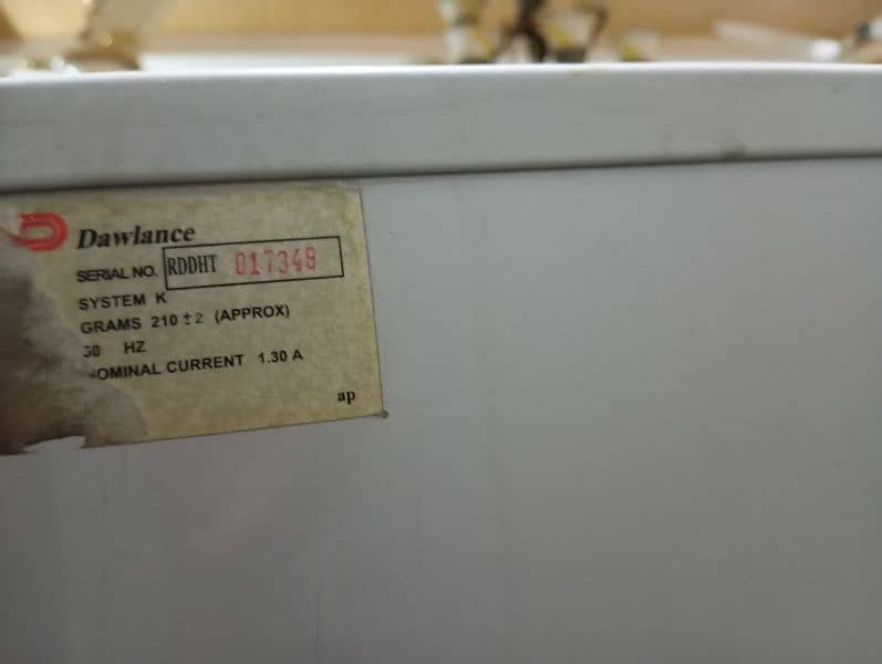 Dawlance Medium size Refrigerator 6