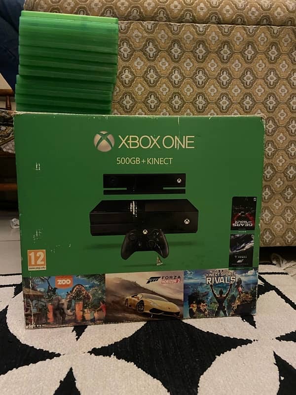 Xbox One 500GB + Kinect + 11 games + 2 controllers 6