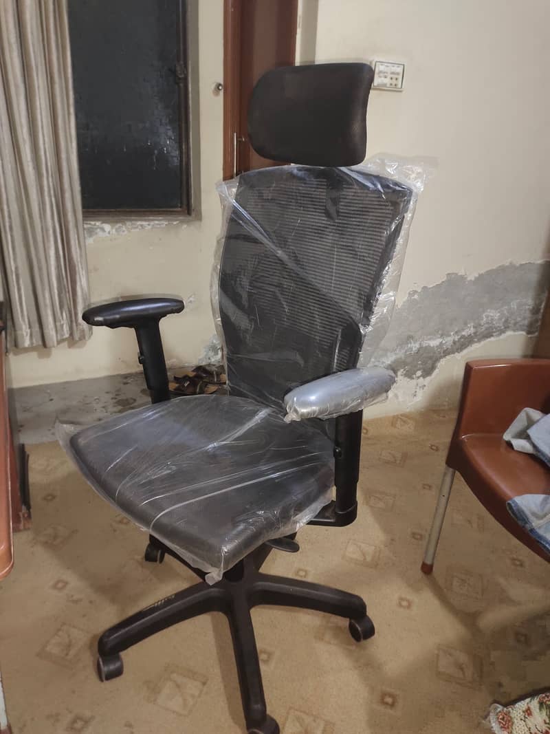 Manager Chair/ Office Chair/ Computer Chair/ Study Chair/ Executive 1