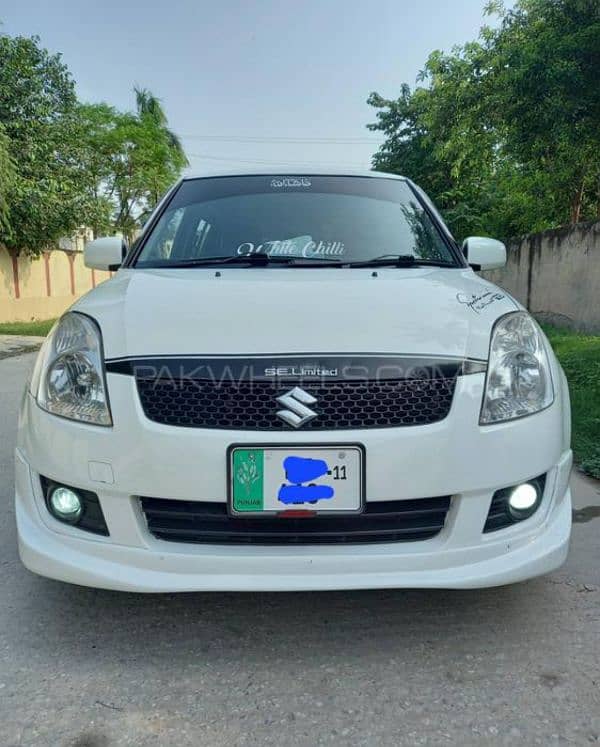 Suzuki Swift 2011 0