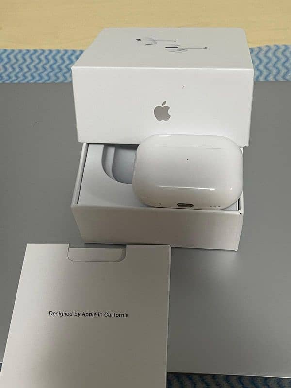 Apple Airpods Pro II (2nd Generation) 4