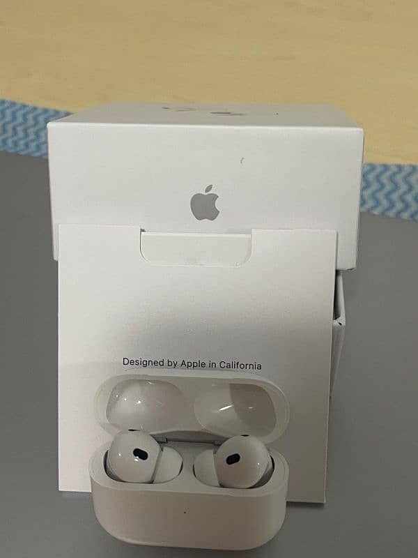 Apple Airpods Pro II (2nd Generation) 5