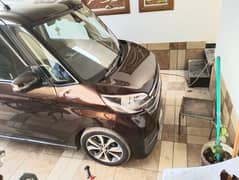 Nissan Roox 2016