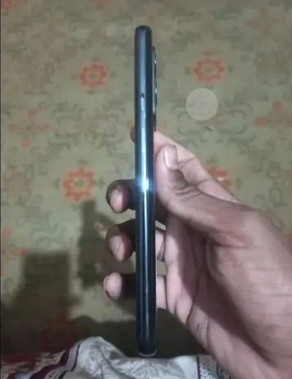 One Plus 9 for sale Urgent 2