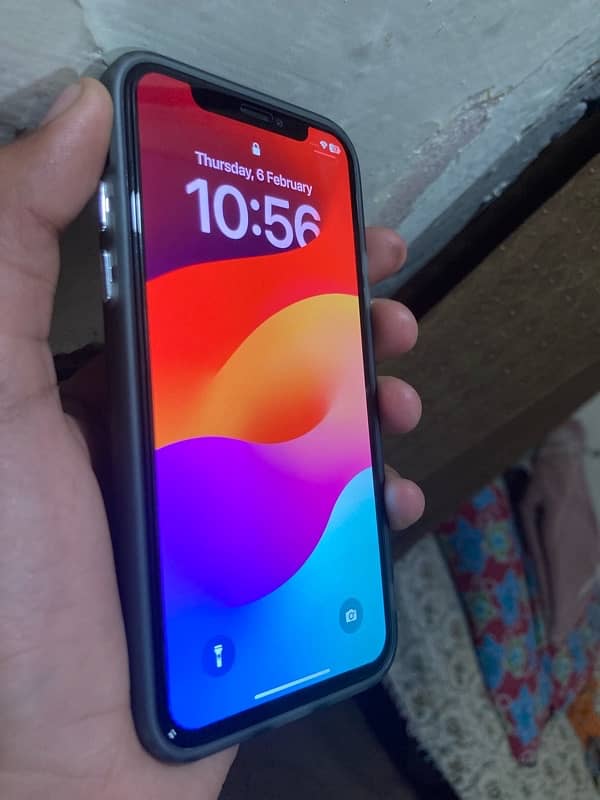 Iphone xs  512GB Factory unlocked urgent sale whatsapp 03185146868 5