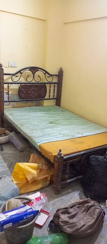 rod iron wooden style single bed for sale 1