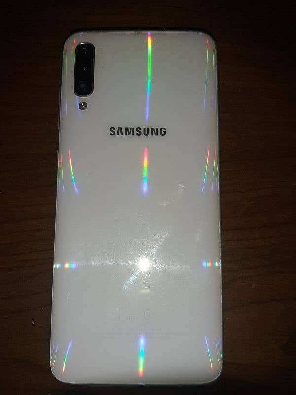 Samsung A70 for sale with box 0