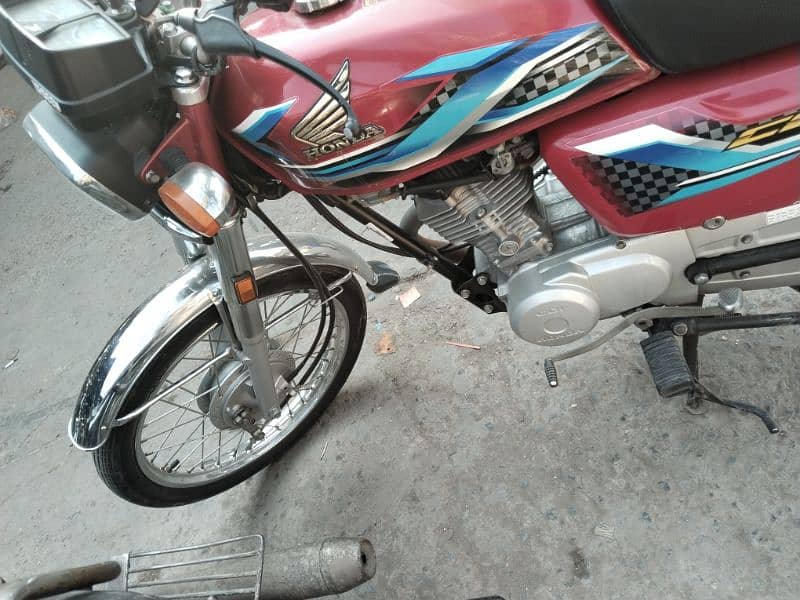 Honda 125 urgent urgent 2