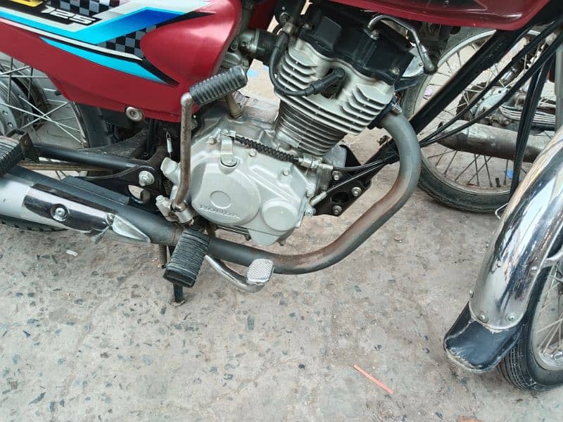 Honda 125 urgent urgent 8