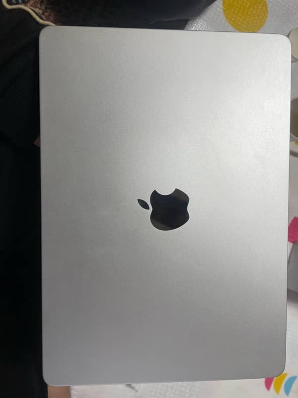 Macbook Air M2 8/256 5