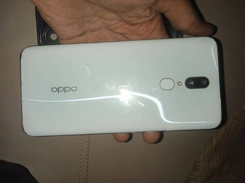 oppo f11 8 256 gb just glass crack exchange possible 2