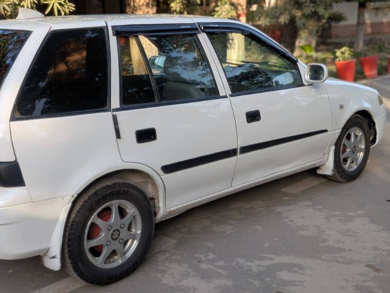 Suzuki Cultus VXL 2010 5