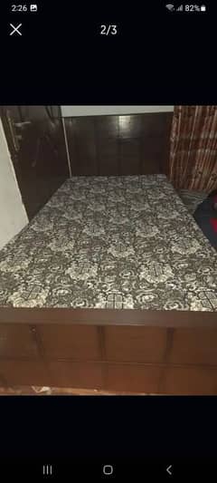 single bed with mattress