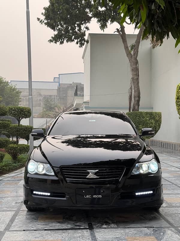 Toyota Mark X 2005 0