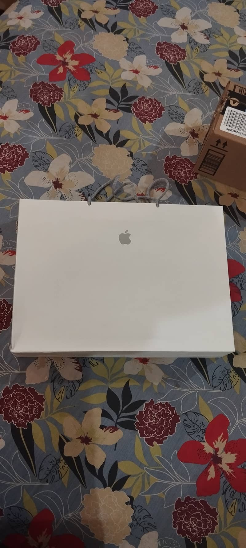 Apple MacBook air m3 chip 15 inches 0