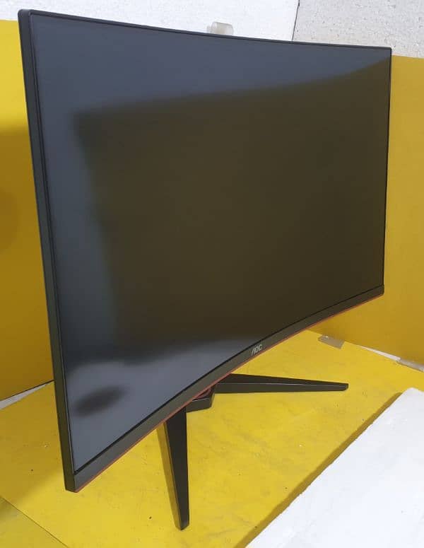 AOC c32g1 curve monitor 144Hz 6