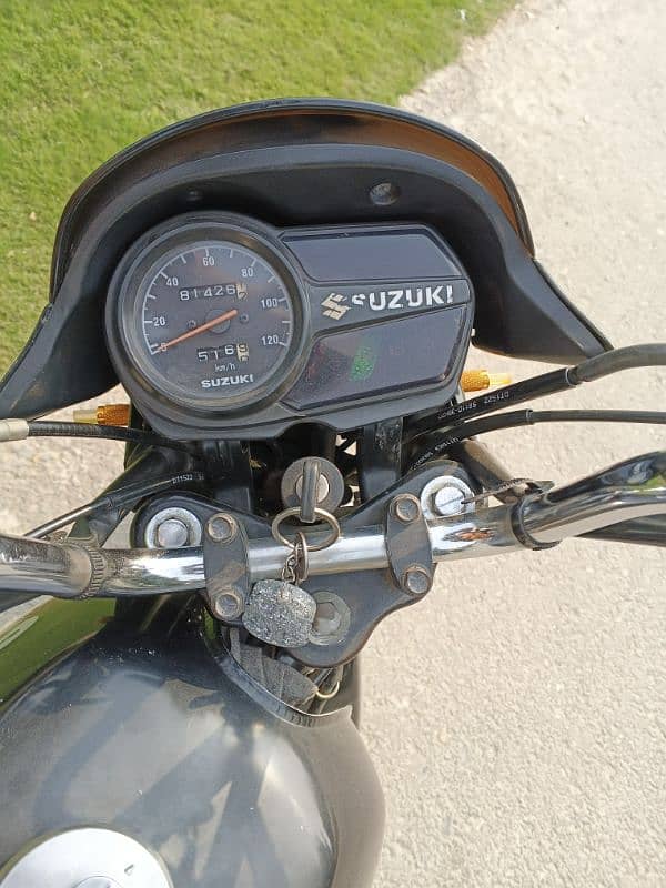 Suzuki GD110 5