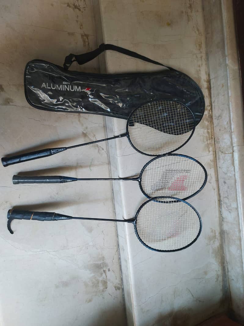 3 Badminton Rackets 0