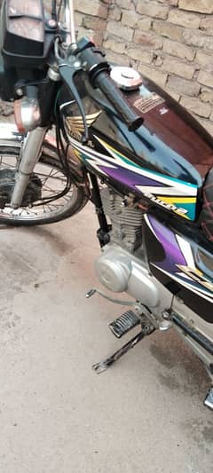 Honda CG 125 2020 model