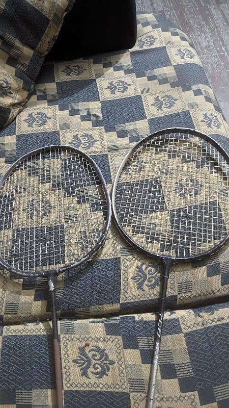 2x Badminton Racket - Joerex TEB 930 1