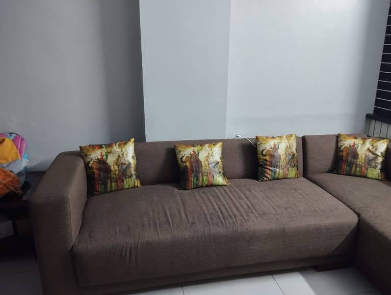 sofa L shaped 5.5seater 0