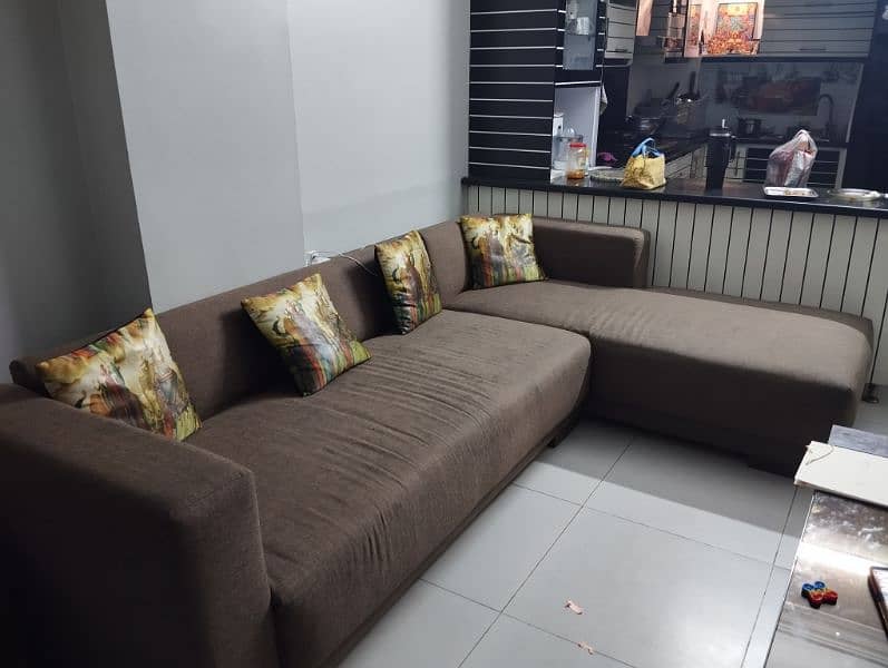 sofa L shaped 5.5seater 3