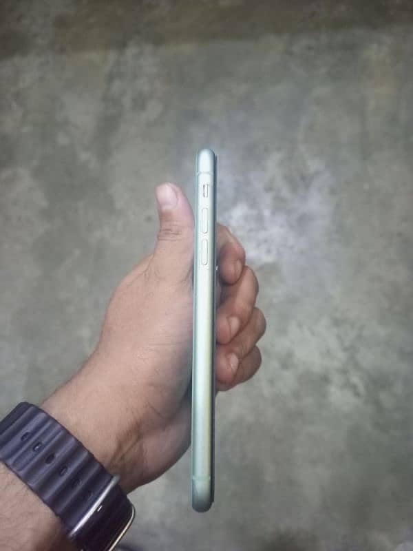 Iphone 11 64 gb 4