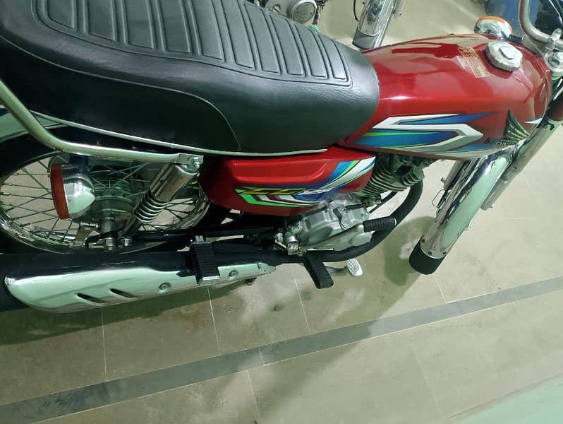 HONDA CG 125 2022 KARACHI NUMBER 1