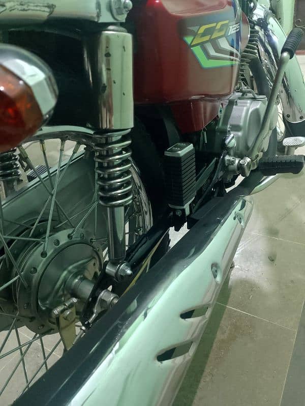 HONDA CG 125 2022 KARACHI NUMBER 4