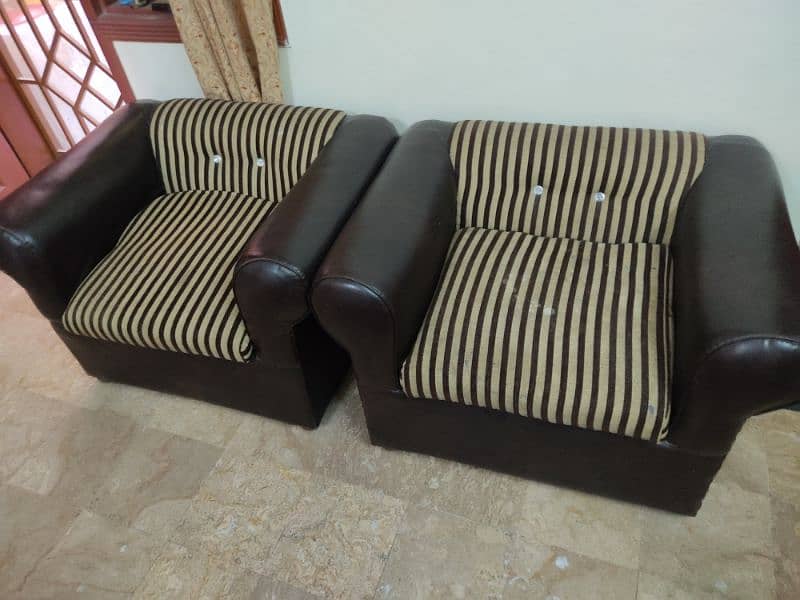 Sofe set 5 seater for sale 8