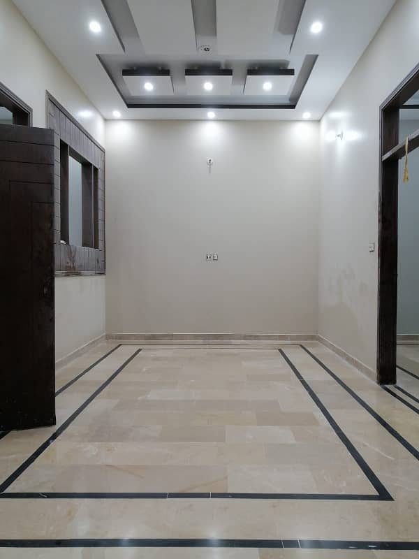 House for sale Boston e raza near airport malir halt 20