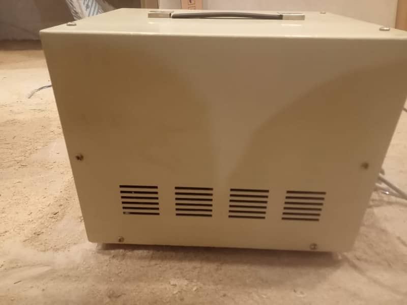 Servo Voltage Stabilizer/ Servo Voltage Regulator/ 3KVA 3