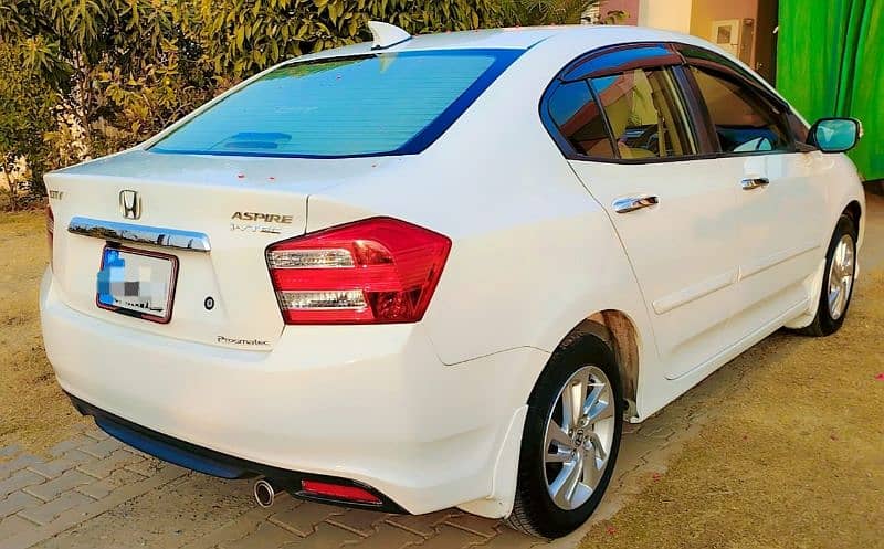 Honda City Aspire 2021 Automatic Total Genuine Lush condition 2