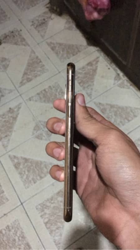 Iphone XS 64 gb PTA Approved 4