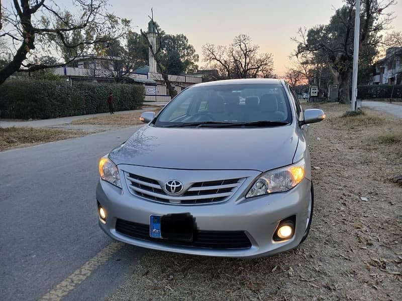 Toyota Corolla Altis 2013 4