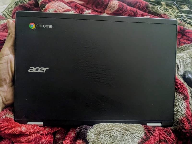 Acer ChromeBook R11 | 4/32 | Mint Condition 0